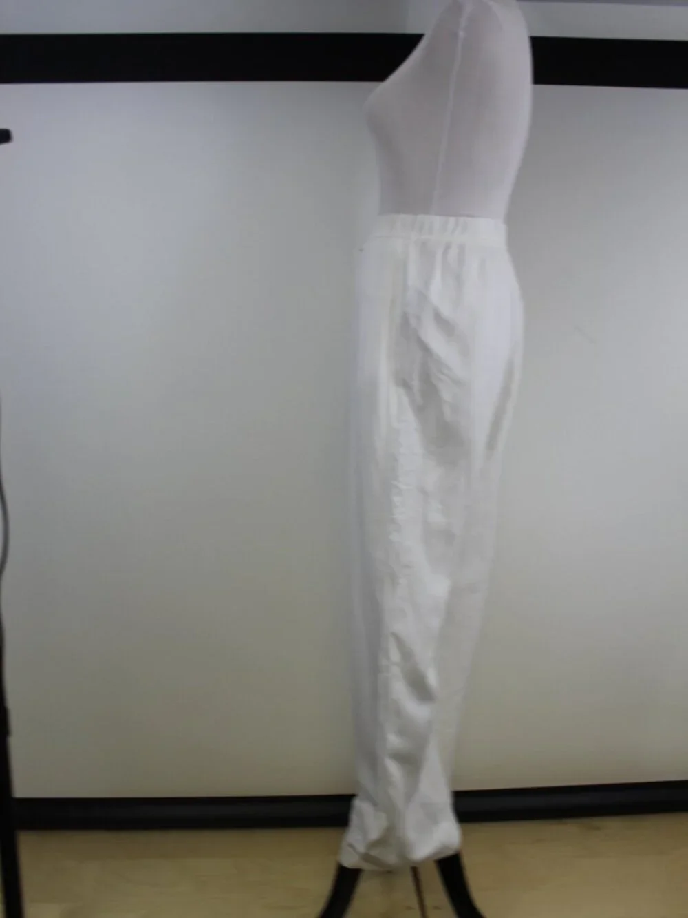 H&M Linen Blend Wide Leg Pants Medium White Beachy‎ Elastic Waist